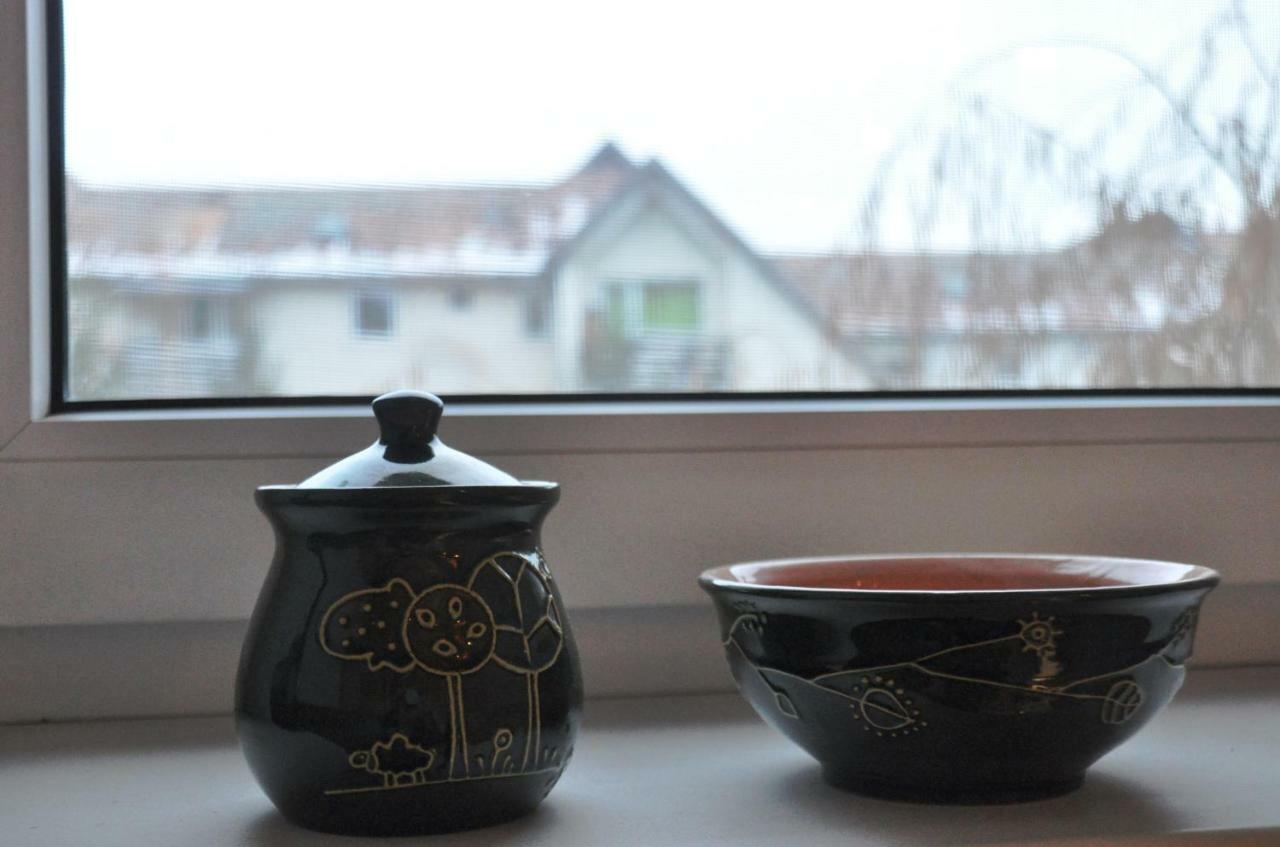 Simple And Comfortable Apartman Csíkszereda Kültér fotó